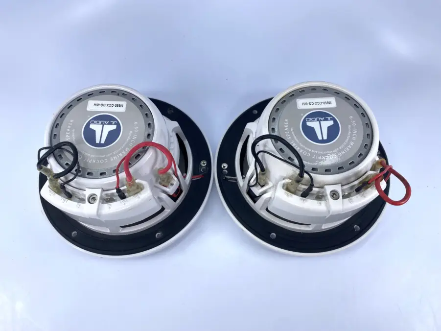 JL Audio/M650-CCX-CG-WH 6.5" 70W RMS 2-Way Marine Coaxial Speakers - Image 4