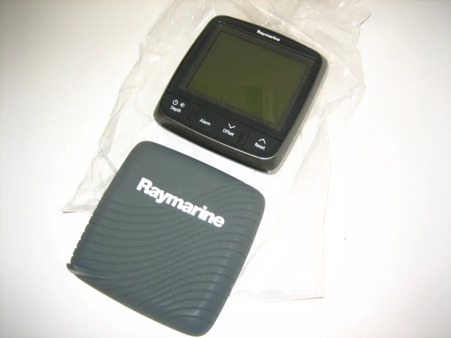 Raymarine FACTORY REMAN i50 Depth Instrument Display - Replaces ST60 - E70059