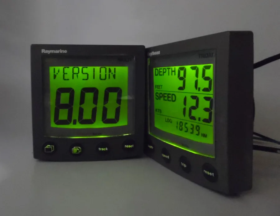 Raymarine ST60 Multi Display w/ Sun Cover and Accessories - A22003 TESTED / Great Working Condition! - Image 7