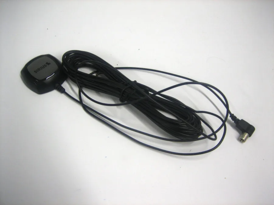SiriusXM Genuine OEM Vehicle Satellite Radio Antenna *SIR-3.3RCTMOBO4*