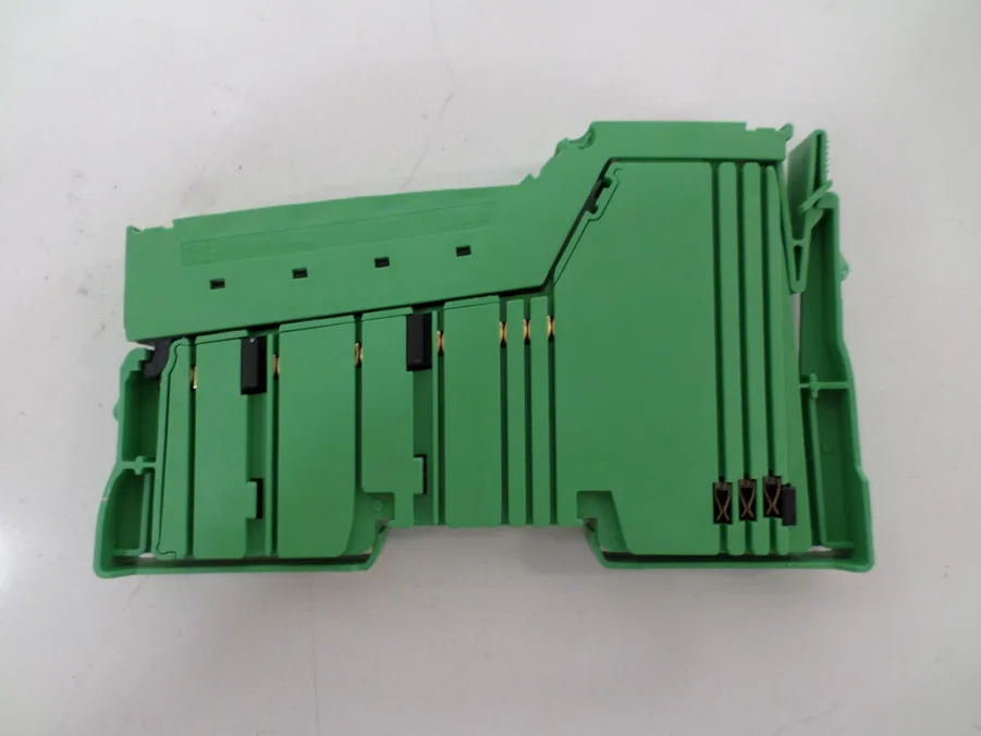 Phoenix Contact 2700172 IB IL 24 D08/HD-PAC Inline Digital Output Module - Image 3