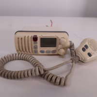 Icom IC-402 Compact Marine VHF Radio - Tested