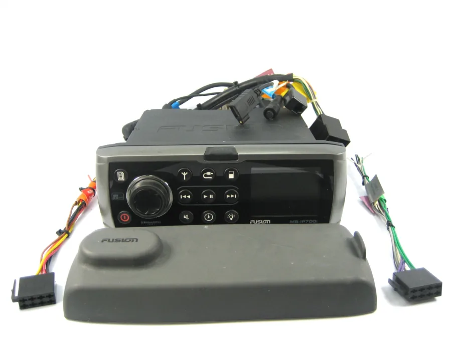 Fusion MS-IP700i Marine Receiver AM FM ipod Dock