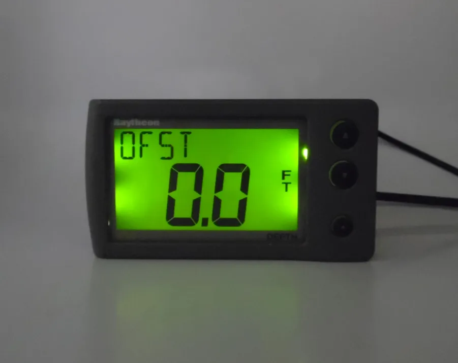 Raytheon ST40 Depth Instrument Display with Sun Cover ~ E22038 ~ *MME REFURB - NEW LCD Screen / PCB* - Image 8