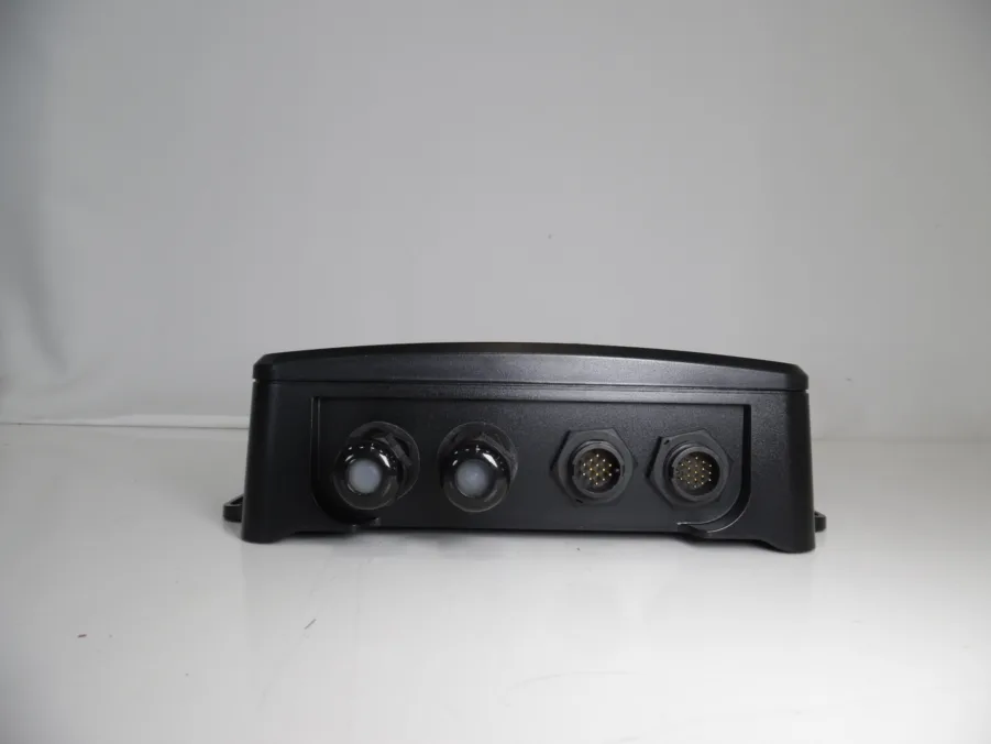 Raymarine - A80588 - Junction BOX ONLY - *FACTORY REMAN* for Class A AIS4000 / AIS5000 Transceivers - Image 6