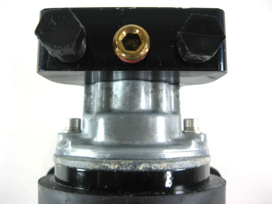 Garmin GHP 2.0L 12V Hydraulic Autopilot Pump - Image 8