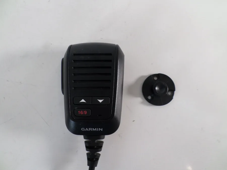 Garmin VHF 115 Marine DSC VHF Radio with Built in GPS Tested Max