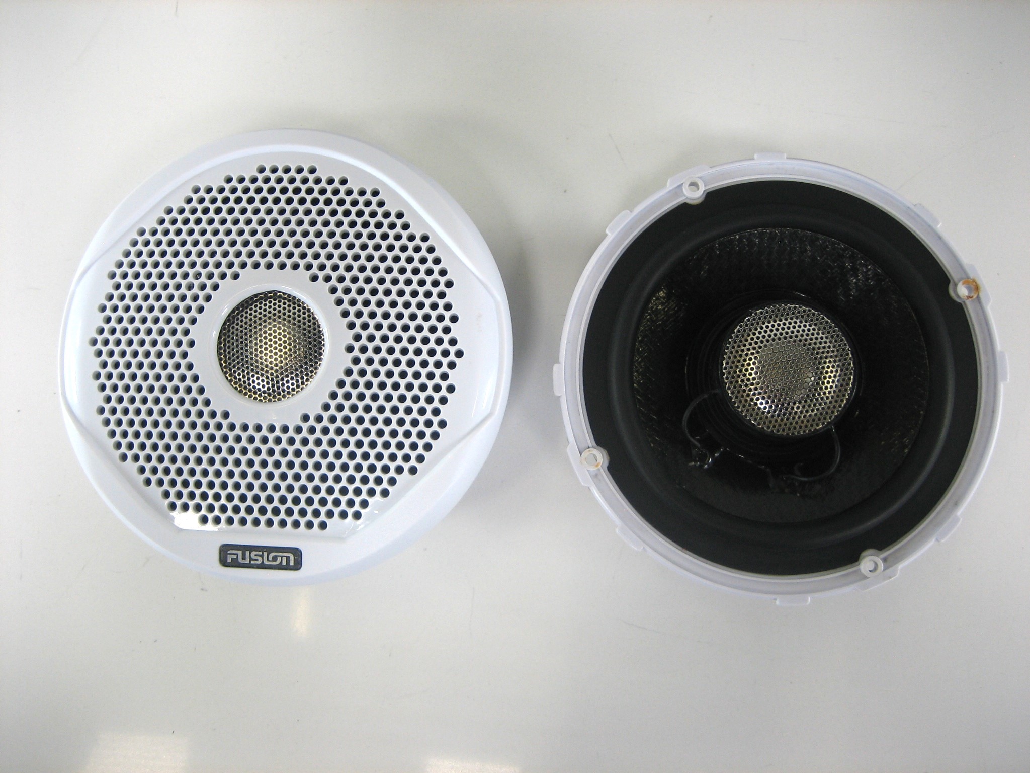 FUSION XS-F65CWB Altoparlanti Marini 6.5 200W - Serie XS Per Barche