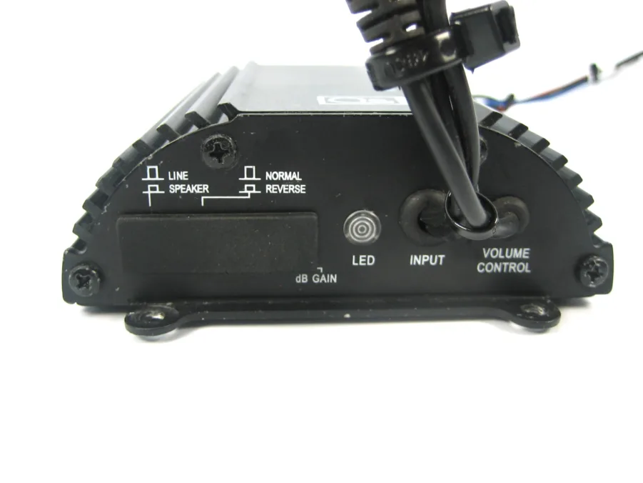 Poly-Planar ME52 2-Channel 50-Watt Marine Amplifier - Image 5