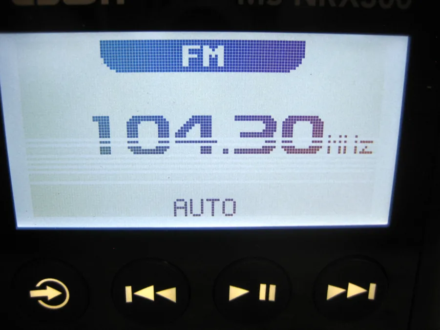 Fusion MS-NRX300 Wired Marine Remote and NMEA 2K - Missing Pixels - Image 3