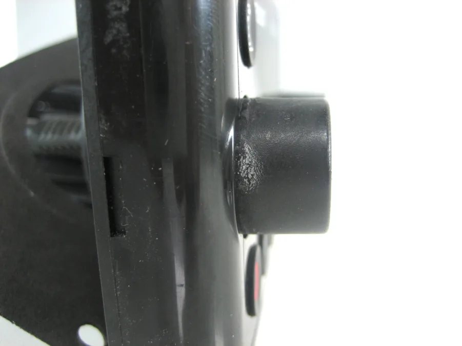 Fusion MS-NRX300 Wired Marine Remote and NMEA 2K - Missing Pixels - Image 11