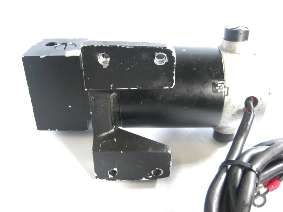 Fracmo PF 1.6 12V Hydraulic Reversible Autopilot Pump - Image 7