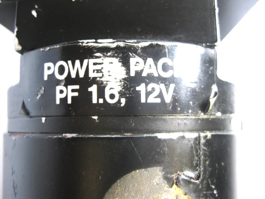 Fracmo PF 1.6 12V Hydraulic Reversible Autopilot Pump - Image 9
