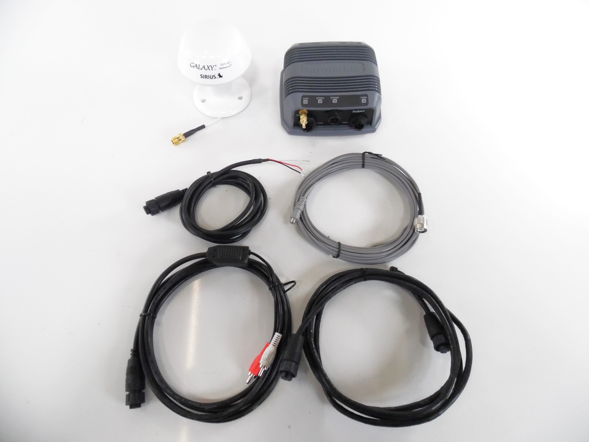 Raymarine SR150 Sirius XM/WX Weather Module w/Antenna & Cables - E70161 ...
