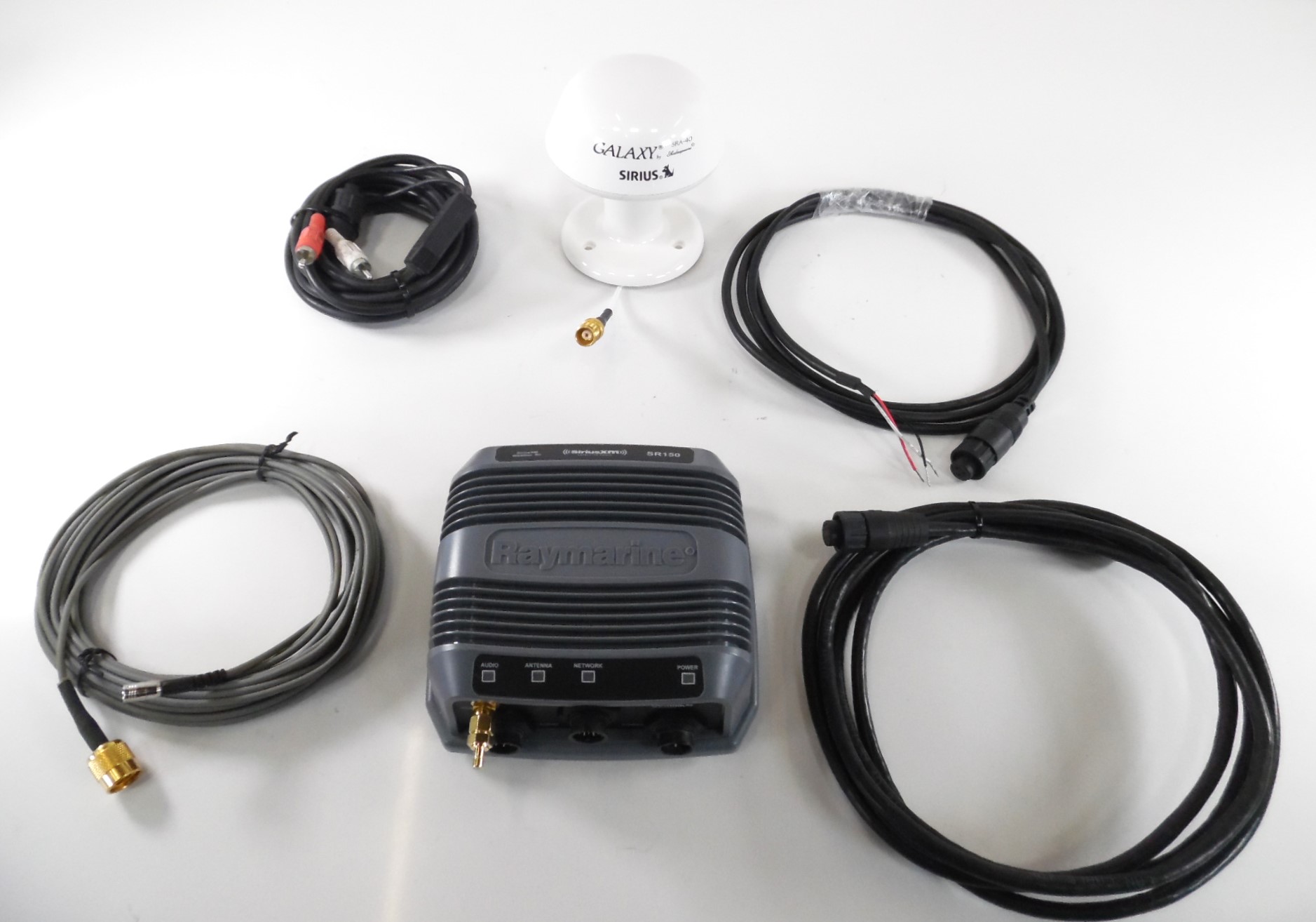 Raymarine SR150 Sirius XM/WX Weather Module w/Antenna & Cables E70161