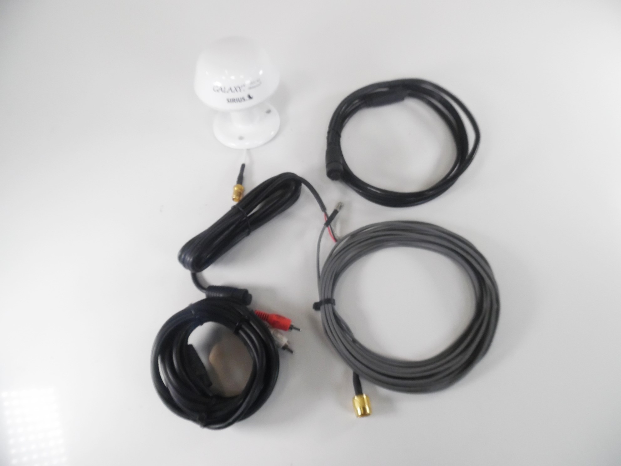 Raymarine SR150 Sirius XM/WX Weather Module w/Antenna & Cables - E70161 ...