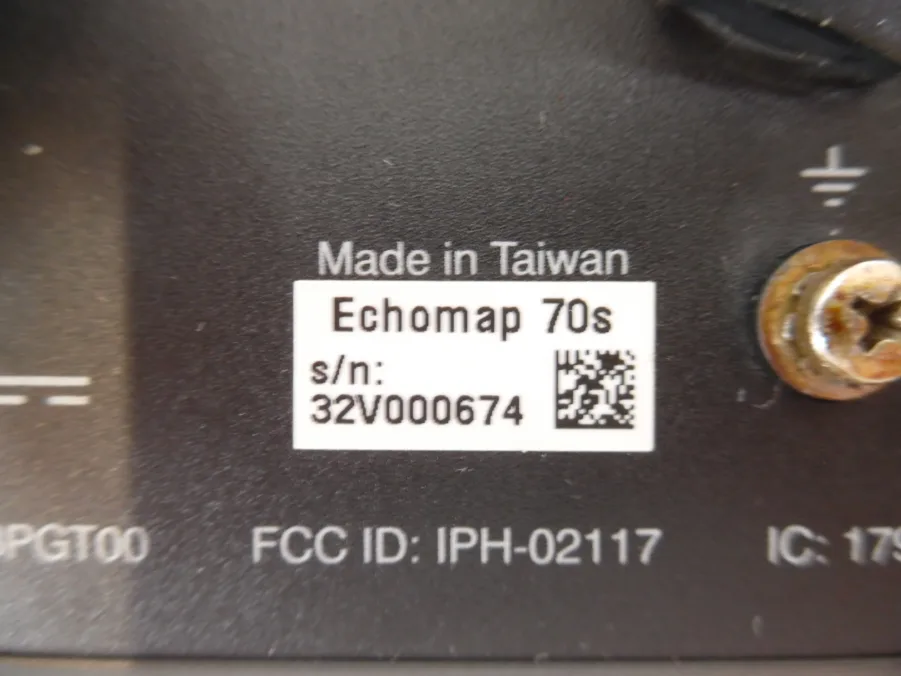 Garmin EchoMap 70s (Read Description) PARTS/REPAIR ONLY (NEW Front Panel) - Image 8