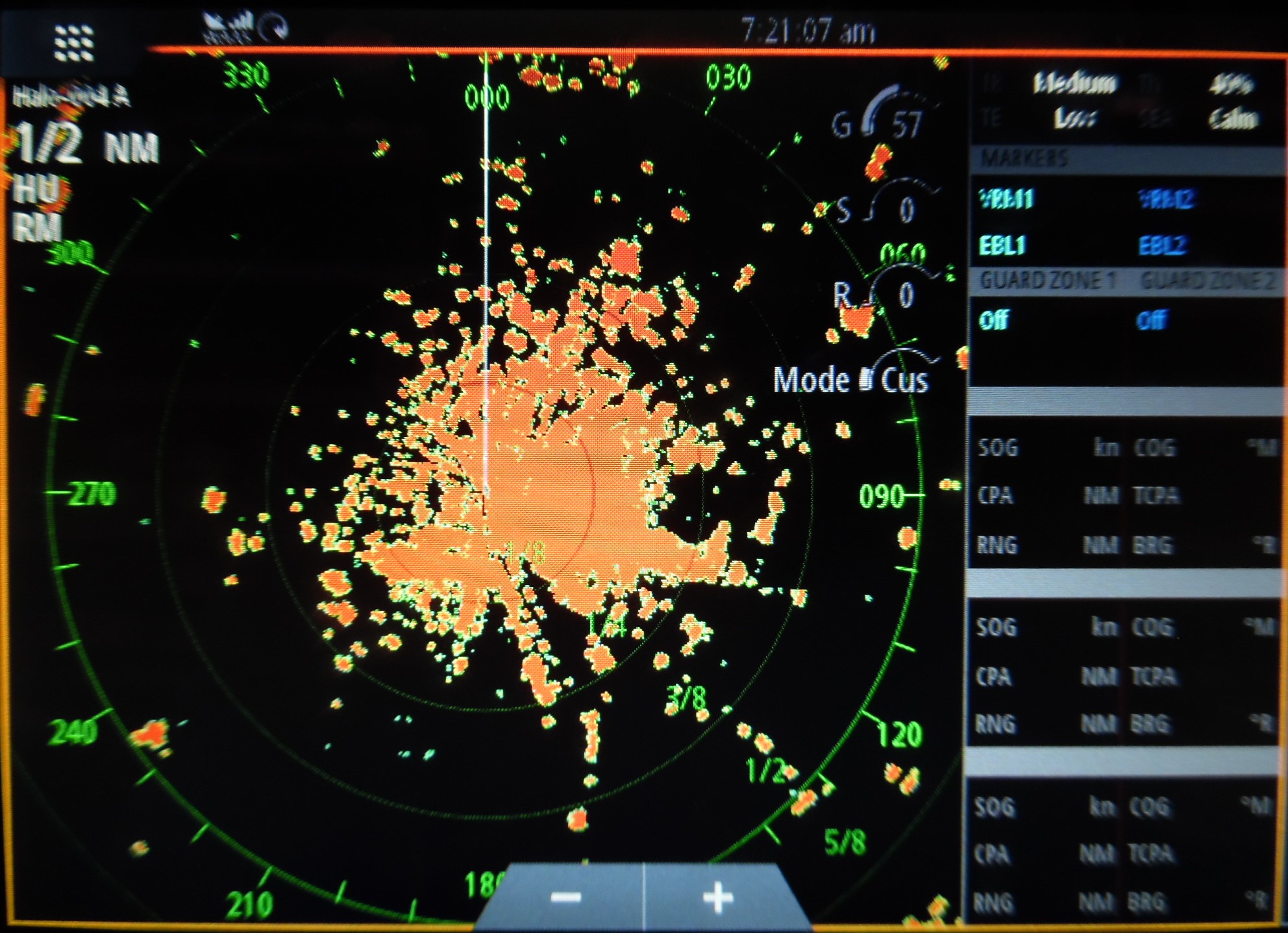 SIMRAD HALO 4 Pulse Compression Radar 4′ Open Array W/RI-12 -BENCH ...