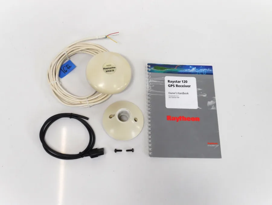 Raymarine Raystar 120 GPS Antenna for SeaTalk w/ Pole Mount Kit - E32025 - TESTED / Great Condition!