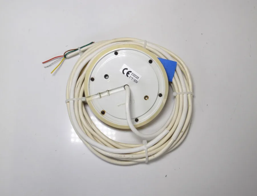 Raymarine Raystar 120 GPS Antenna for SeaTalk w/ Pole Mount Kit - E32025 - TESTED / Great Condition! - Image 3