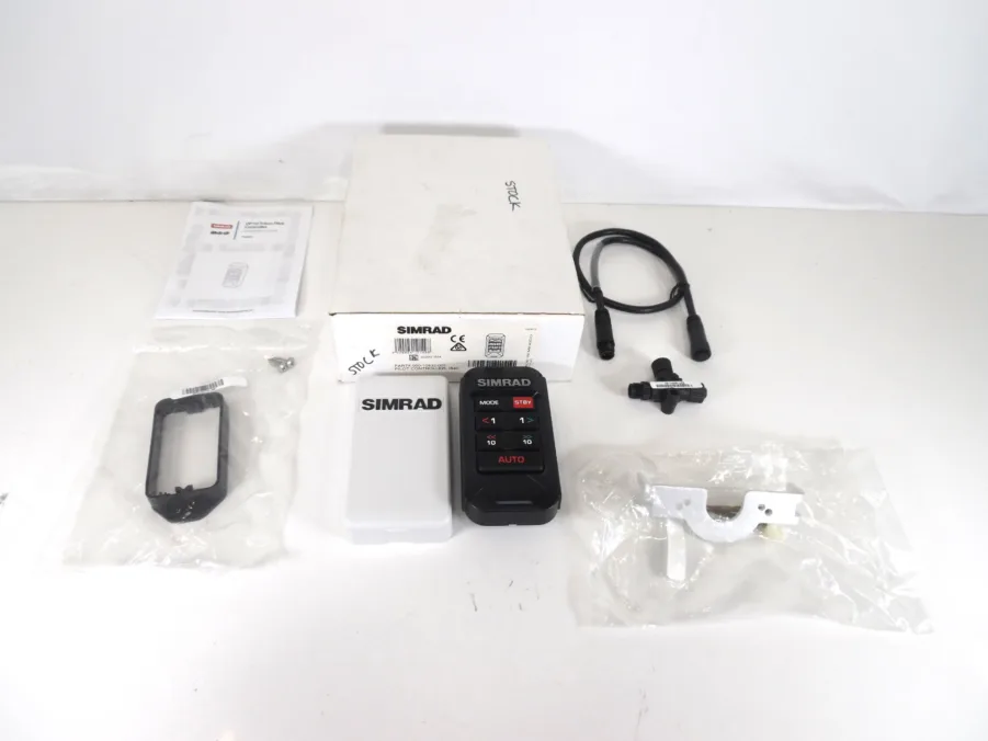 Simrad OP10 Autopilot Controller 000-10932-001 *NEW OLD STOCK*