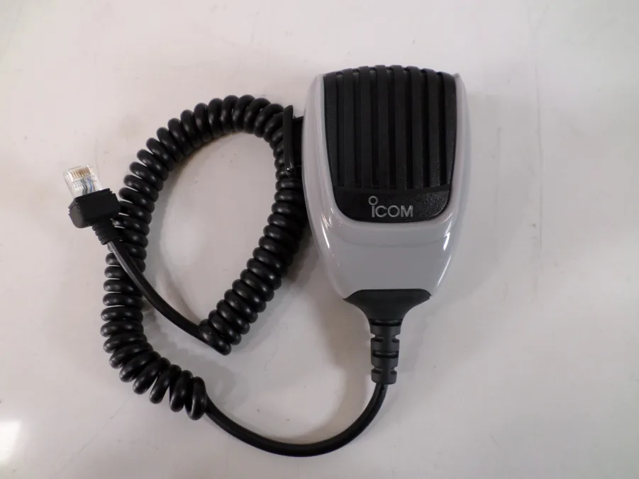 Icom IC-F5061 Land Based Mobile 50W Analog VHF Radio - Tested* - Image 4