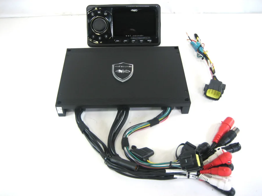 Wet Sound MC1 Marine Media System w/ Full-Color LCD Display, Bluetooth Fully Tested 90 Day Warranty