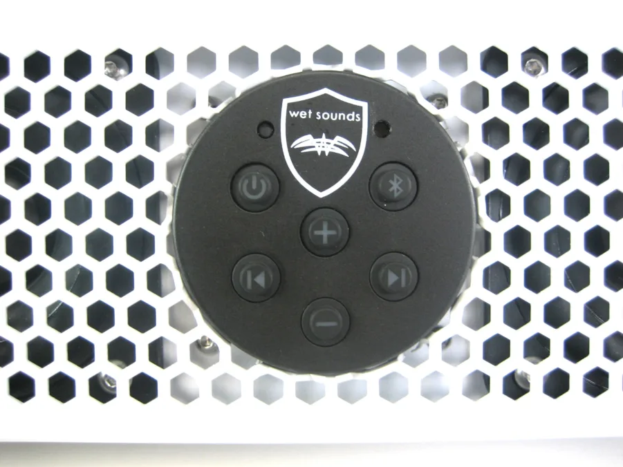 Wet Sounds STEALTH-6 ULTRA HD-W Wet Sounds All-In-One Amplified Bluetooth Soundbar  Tested - Image 3