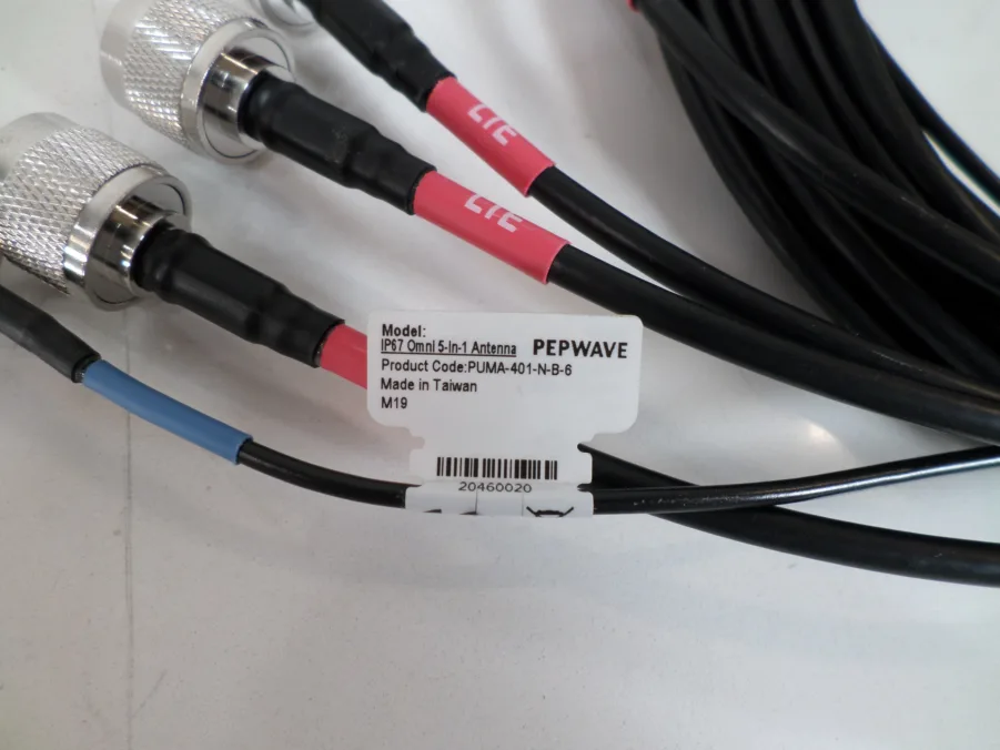 Pepwave IP67 Omni 5-in-1 Antenna Model No. PUMA-401-N-B-6 - Image 4