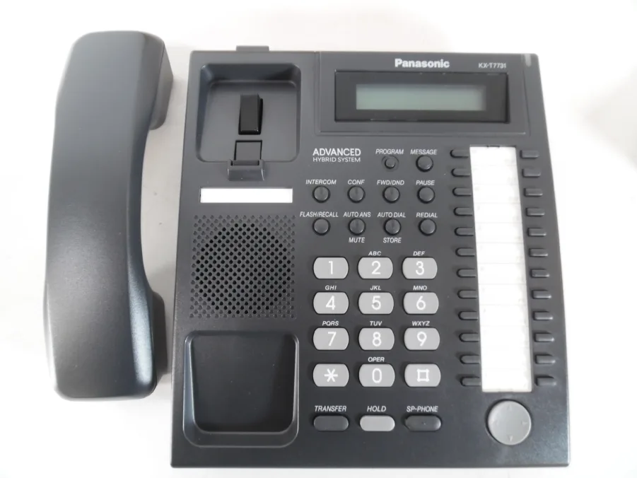 Panasonic Hybrid System Phone KX-T7731-BPP Backlit LCD 24 Programmable Buttons -NEW- Open Box - Image 3