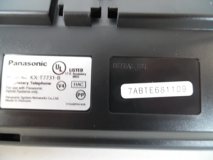 Panasonic Hybrid System Phone KX-T7731-BPP Backlit LCD 24 Programmable Buttons -NEW- Open Box - Image 4
