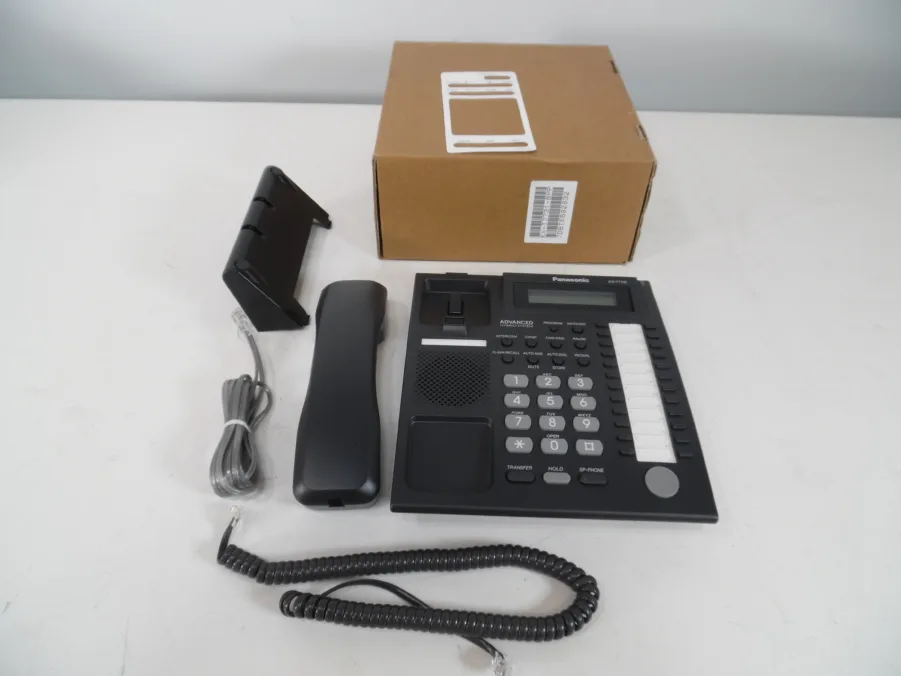 Panasonic Hybrid System Phone KX-T7731-BPP Backlit LCD 24 Programmable Buttons -NEW Open Box