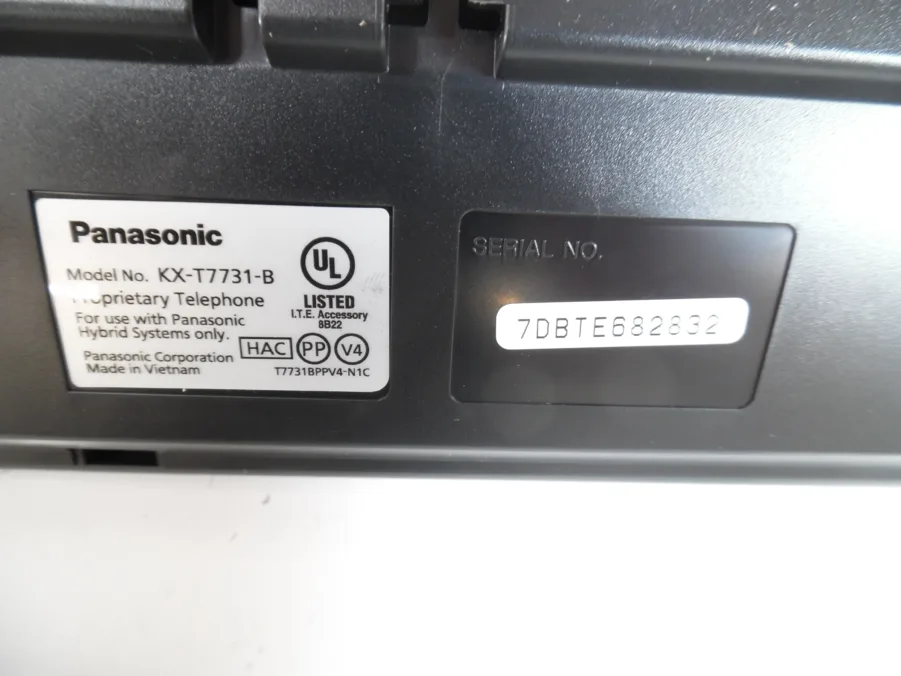 Panasonic Hybrid System Phone KX-T7731-BPP Backlit LCD 24 Programmable Buttons -NEW Open Box - Image 4