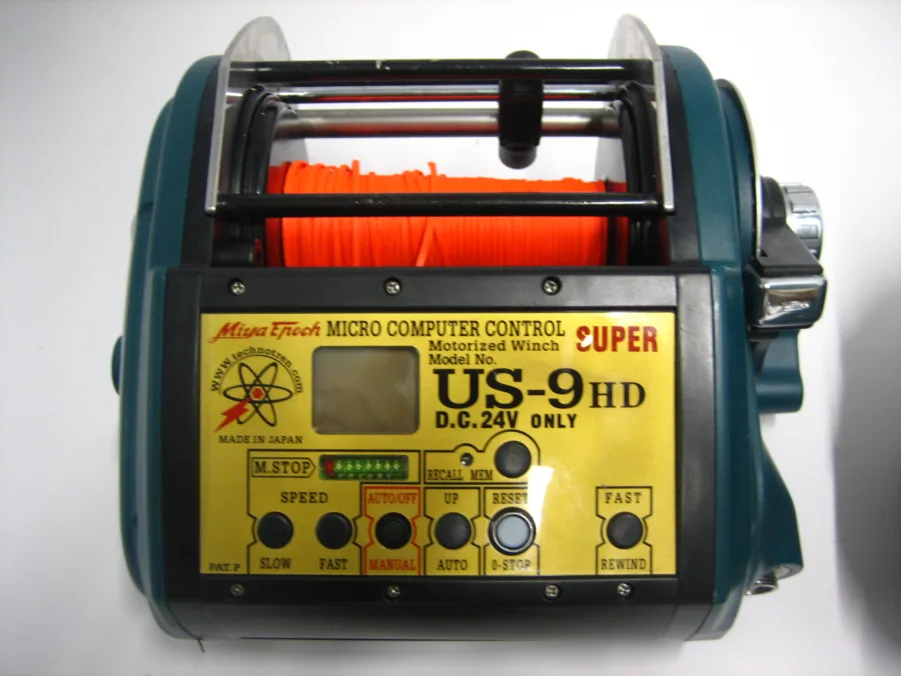 Miya Epoch *PAIR OF ELECTRIC TEASER/DREDGE REELS* Super US-9 HD 24v w/ Pwr Cords - Image 5