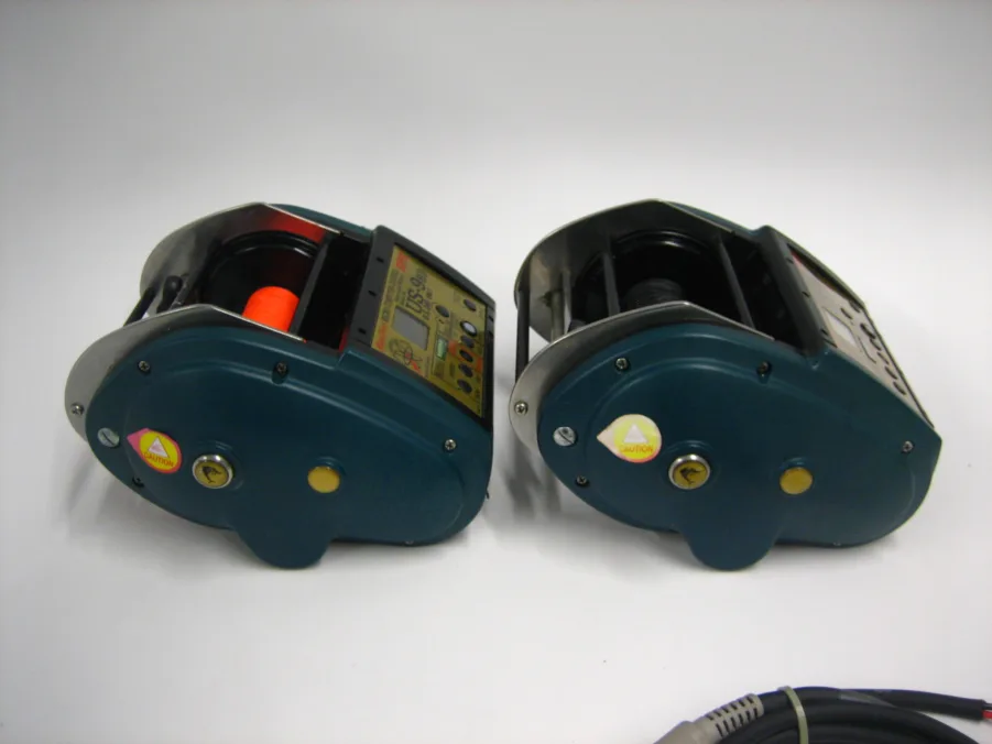Miya Epoch *PAIR OF ELECTRIC TEASER/DREDGE REELS* Super US-9 HD 24v w/ Pwr Cords - Image 9