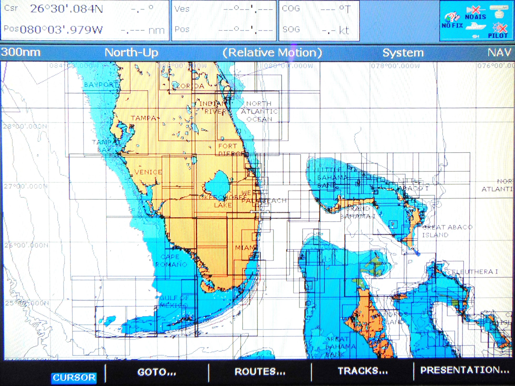 Navionics 16GB CF Chart Card CF/906P+ 