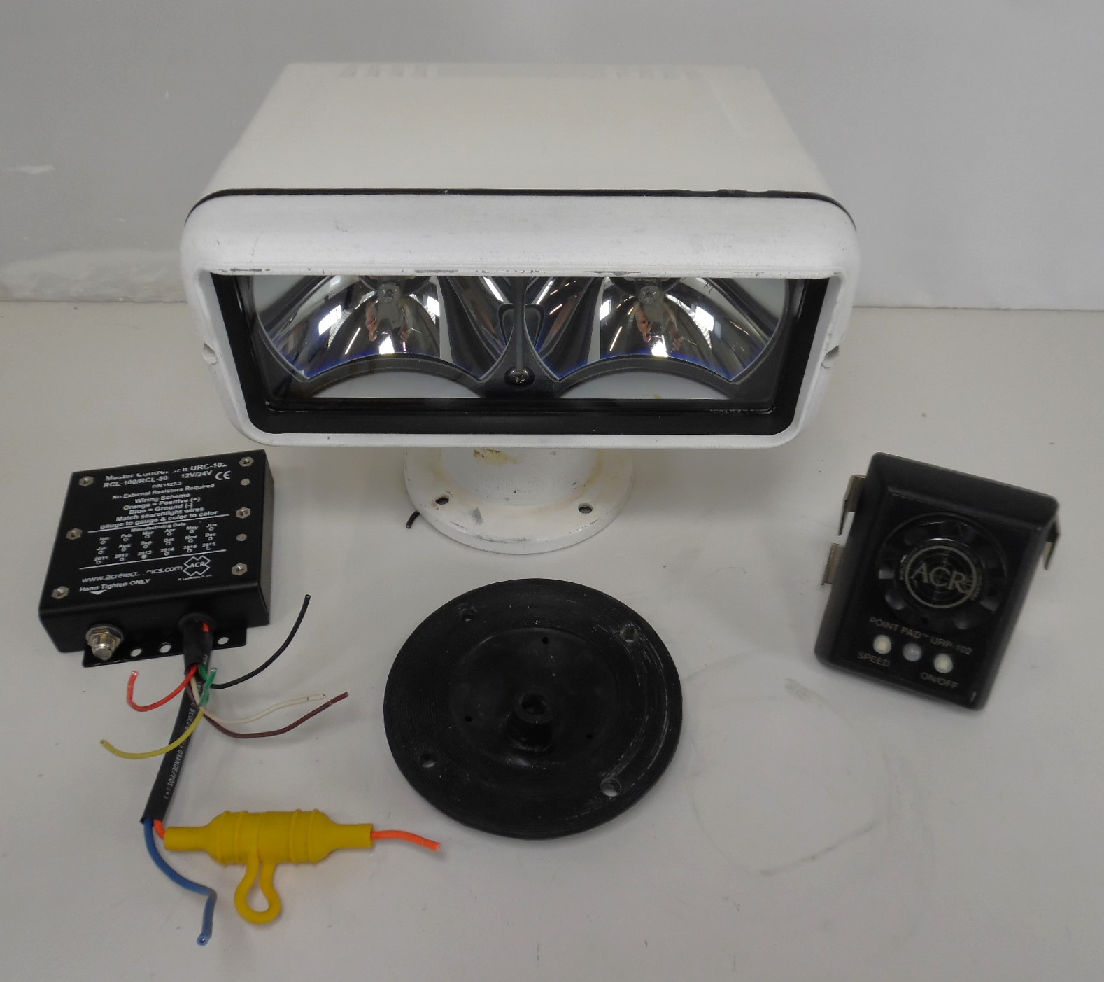 ACR RCL-100D 12v Remote Control Search Light + Point Pad -TESTED