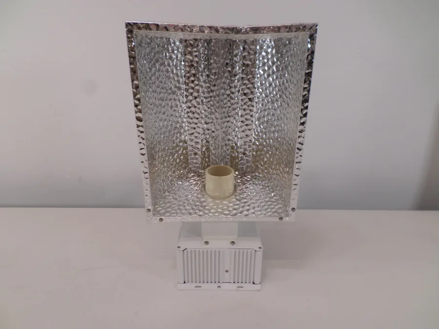 Vivosun 315W Ceramic Metal Halide Grow Light Fixture w/No Bulb