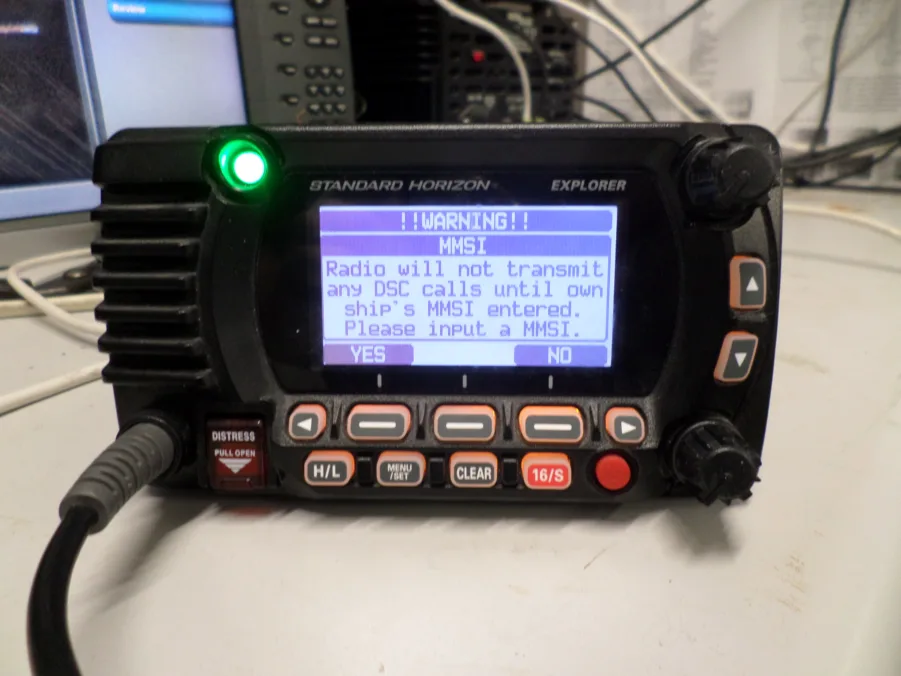 Standard Horizon Explorer GX1850 Marine VHF Radio - Tested - Image 3