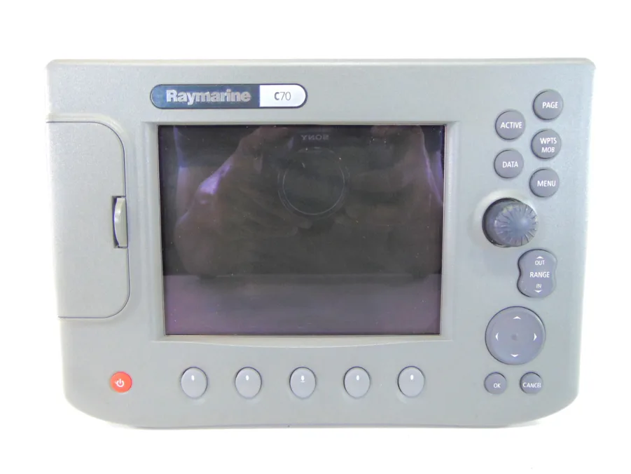 Raymarine C70 Classic E02018 w/ Bezel & Sun Cover *NEW LCD SCREEN-MME REFURB* 90 Day Warranty-Tested - Image 2
