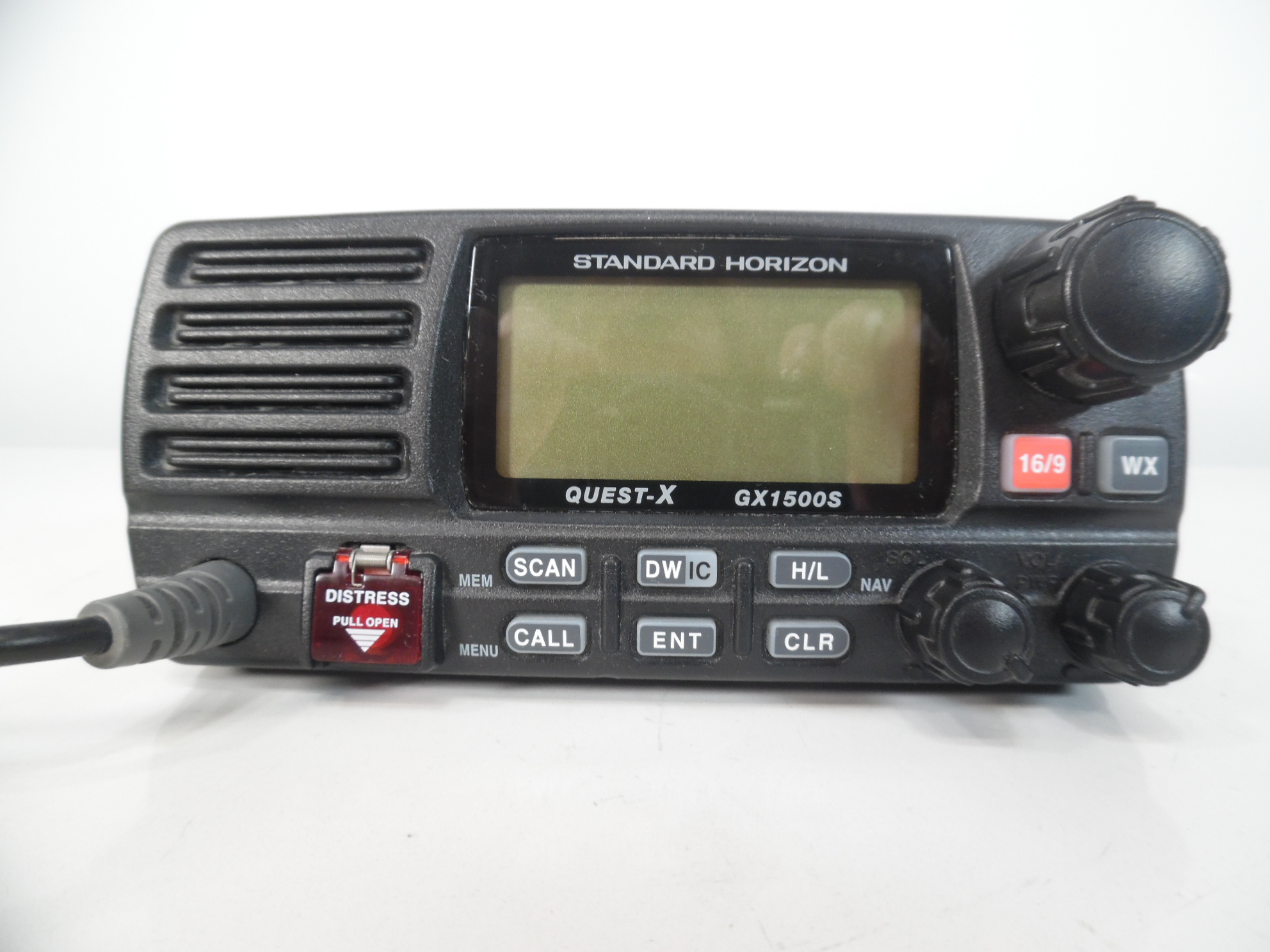 11 VHF portables à moins de 200 € - VHF Standard Horizon HX300 : Performante et pas chère - Voile & Moteur
