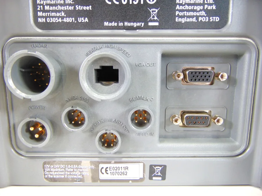 Raymarine E80 Classic Multifunction Display Unit -E02011-w/ Bezel & Sun Cover Tested/90 Day Warranty - Image 6