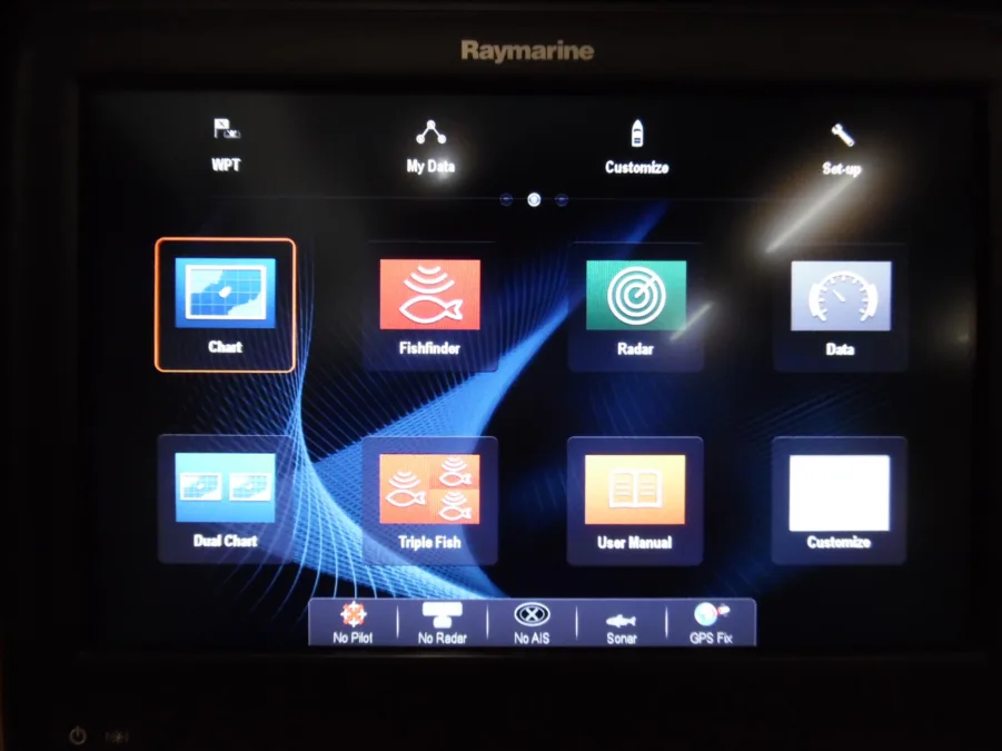 Raymarine a127 12" MFD w/Sun Cover E70236 Defective* As-Is/Parts or Repair ONLY!! - Image 7