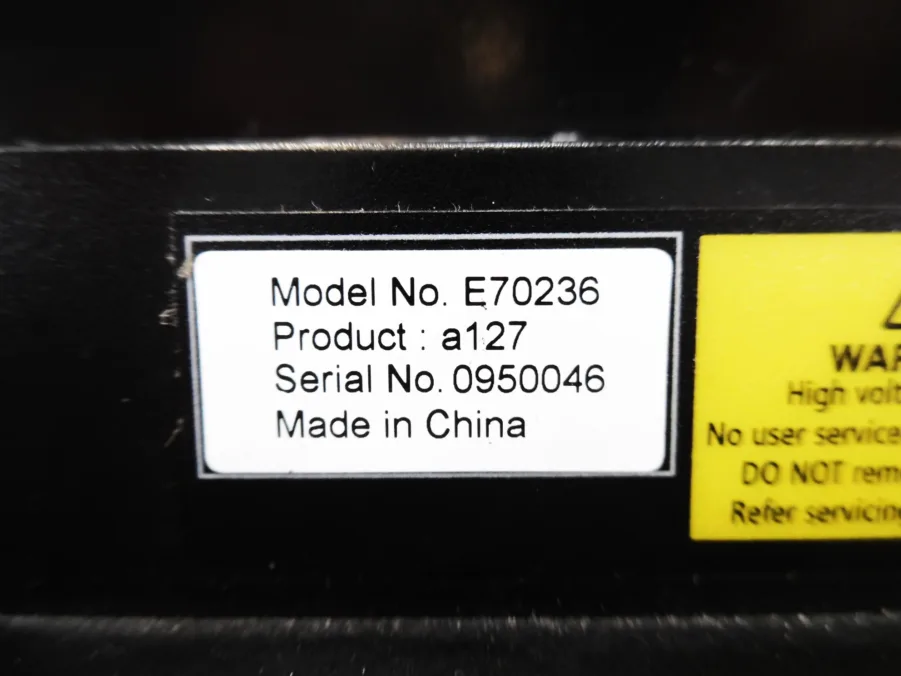 Raymarine a127 12" MFD w/Sun Cover E70236 Defective* As-Is/Parts or Repair ONLY!! - Image 6