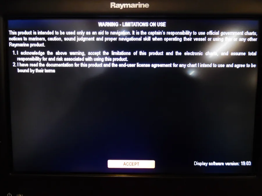 Raymarine a128 12" MFD w/Sun Cover E70237 Defective* As-Is/Parts or Repair ONLY! - Image 6