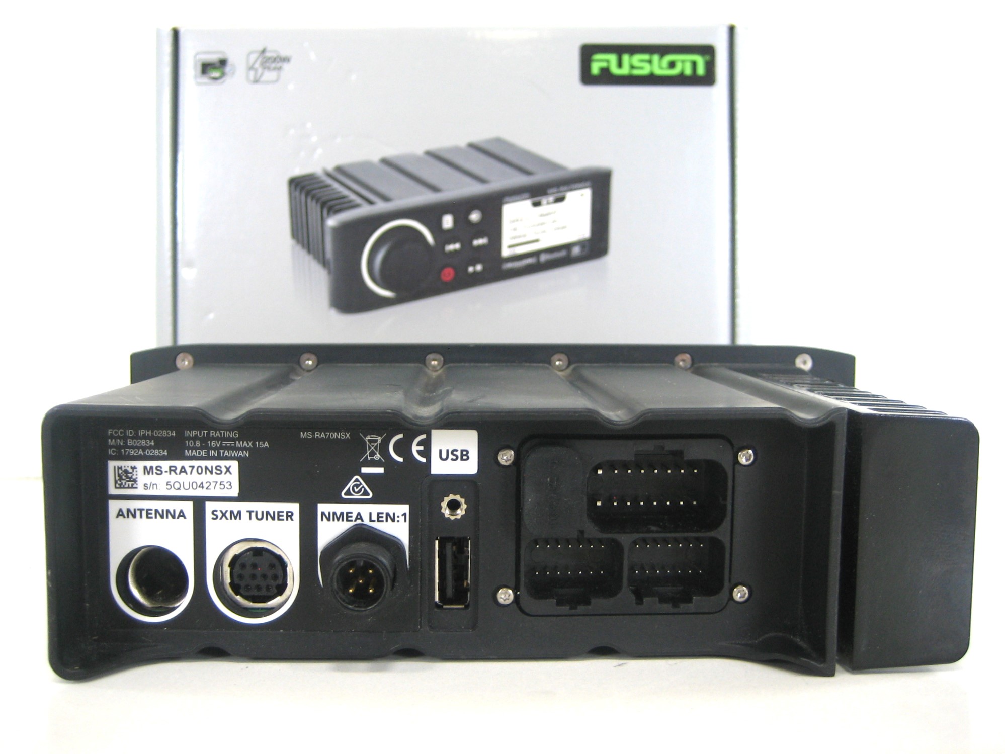 Stereo Marino Fusion MS-RA70 – 4x50W, AM/FM/Bluetooth, Zona Multipla, USB E Controllo Wireless Per App Fusion-Link