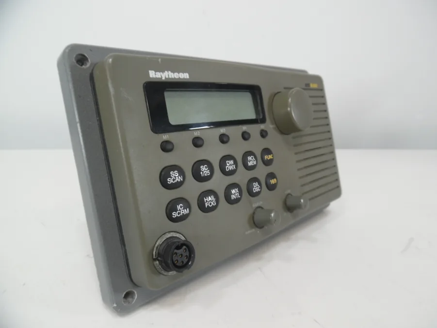 Raytheon Ray220 VHF Hailer Marine Radio - Tested - Image 4