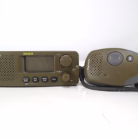 Raymarine RAY53 Marine DSC VHF Radio w/ Attached Mic - Tested