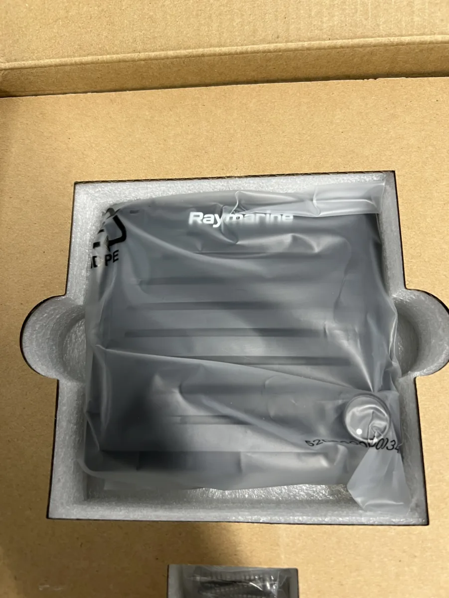 Raymarine T70433 Wireless First Station Kit f/ Ray90/91 *FACTORY REMAN* 2yr Warr - Image 9