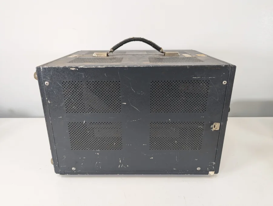 Cushman Electronics CE-5 Communications Monitor - Powers On - For Parts - Image 4